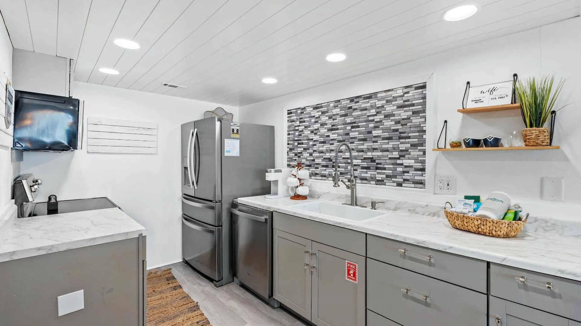Holiday home Pet Friendly Beach House - Summer Reign By Panhandle Getaways Panama City Beach United States